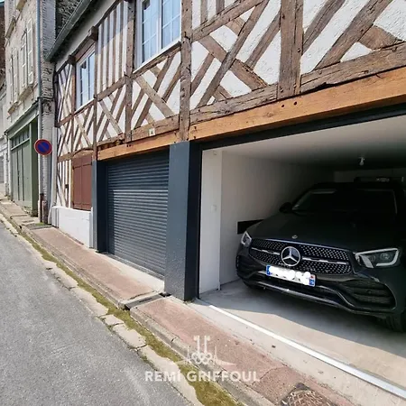 Apartment Le Vannier Private Garage Balcony 2 Guests Honfleur