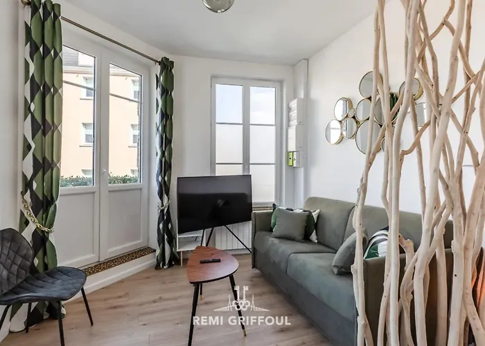 Apartment Le Vannier Private Garage Balcony 2 Guests *