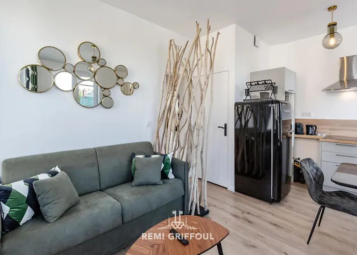 Le Vannier Private Garage Balcony 2 Guests Apartment *